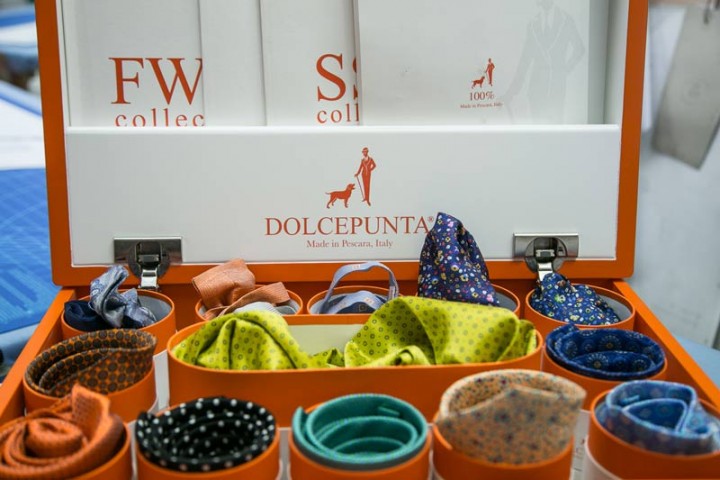 Η Dolcepunta είναι ο μοναδικός οίκος που κατασκευάζει 11-fold γραβάτες 