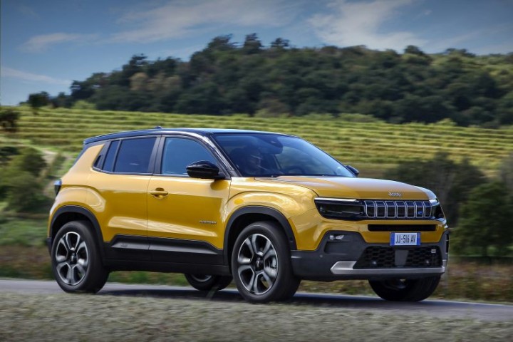 Jeep® Avenger: Car Of The Year 2023 