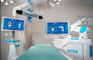 ROSA© Knee System στο Mediterraneo Hospital