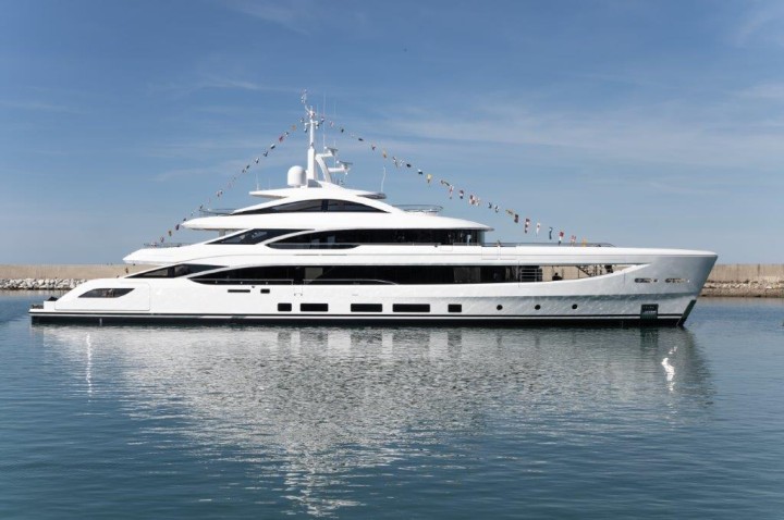 Benetti FB605: The First B.Now 50m With Oasis Deck®