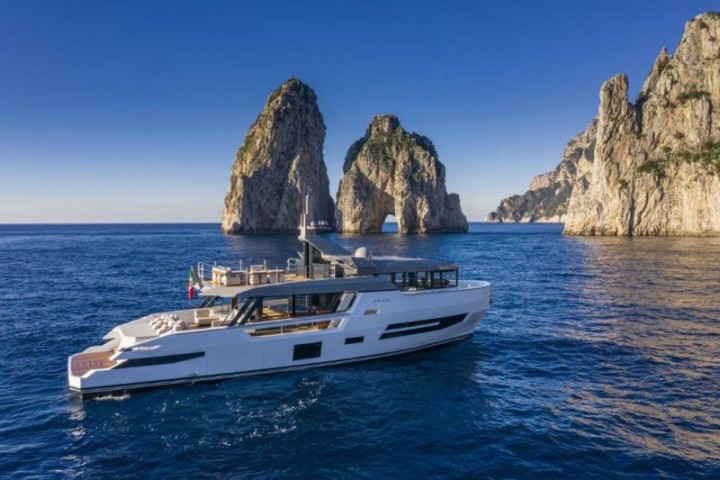 Arcadia Yachts returns to the Venice Boat Show with Sherpa 80 