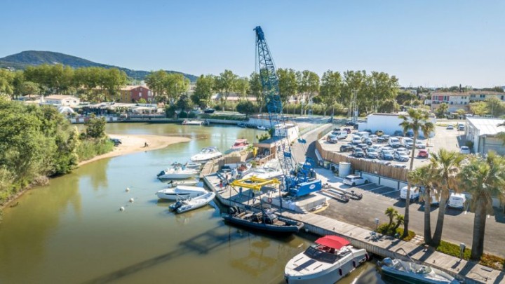 CANADOS Dealership OMV Service and docks in Port Grimaud