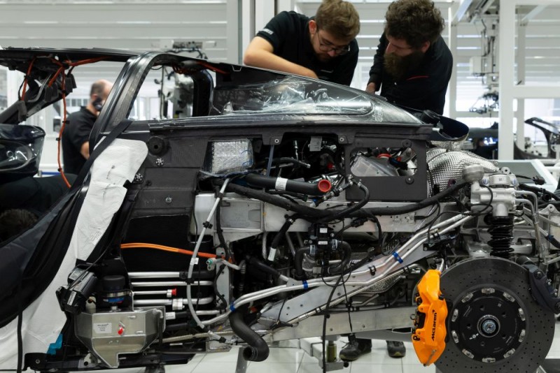 McLaren Speedtail customer order build begins 17 1000x667