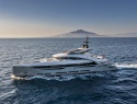 ISA GT 45m M/Y Aria SF: Speed away in full luxury and comfort