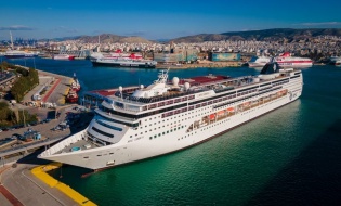 MSC Lirica to Homeport in Piraeus 