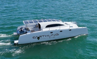 Molabo: Firtst Catamaran Equipped With The Aries Inboard Twin System 