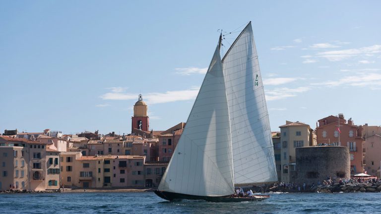 Centenary Trophy, 2014 Winner Olympia, helmed by Bruno Trouble. Photo Juerg Kaufmann