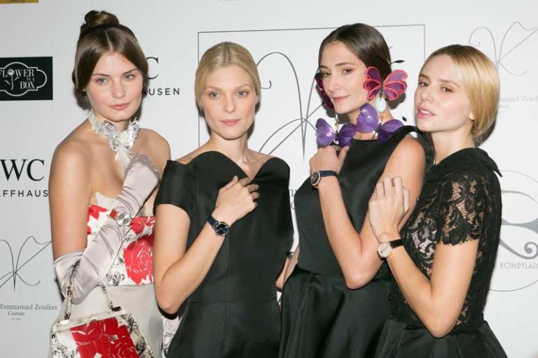 Η IWC Schaffhausen στο Fashion Show του Βασίλη Ζούλια