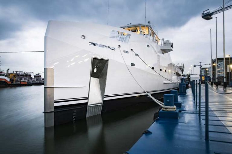 DAMEN Yacht Support GAME CHANGER launched