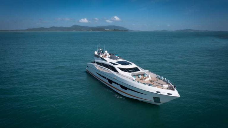 New Numarine 105HT hull n.2