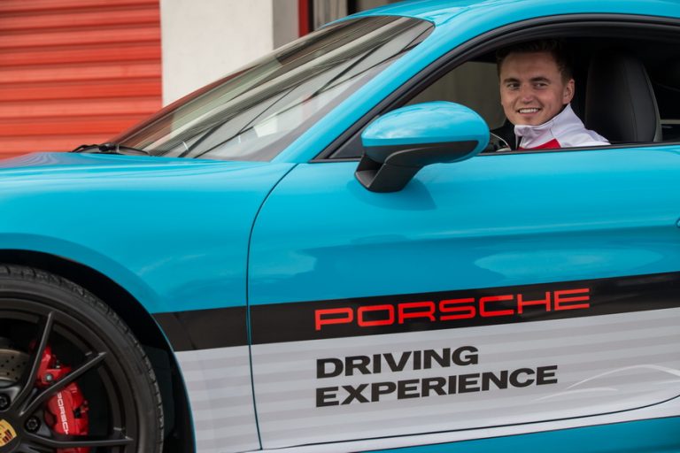 Porsche Driving Experience