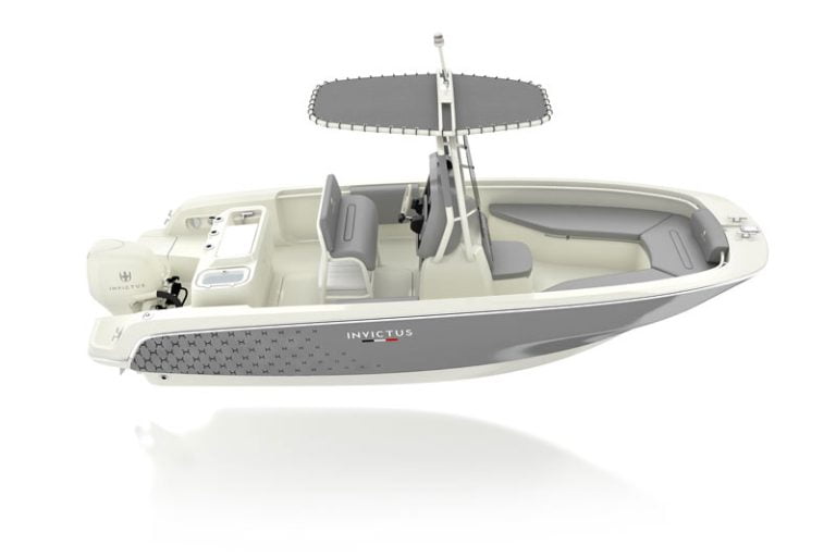 Invictus Yacht introduces new range HX and new 200 HX model world debut at CYF 2017
