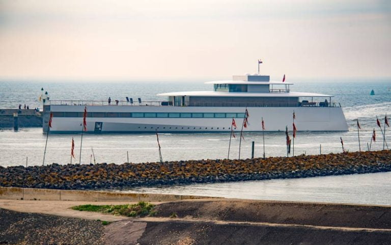 Feadship welcomes Venus home to Holland