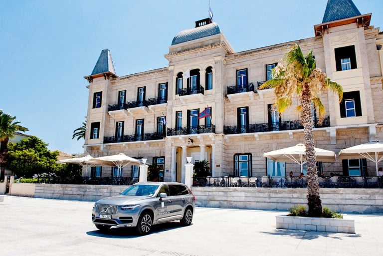 Το Poseidonion Grand Hotel και η Volvo Car Hellas ενώνουν τις δυνάμεις τους