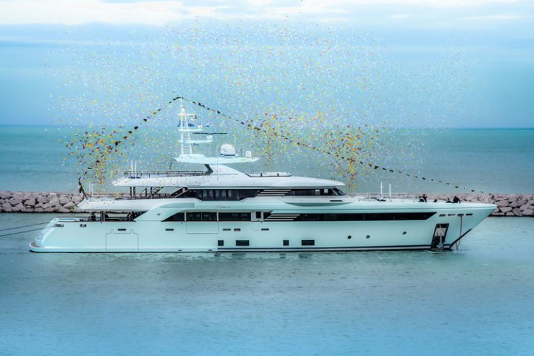 CRN’s super yacht Latona