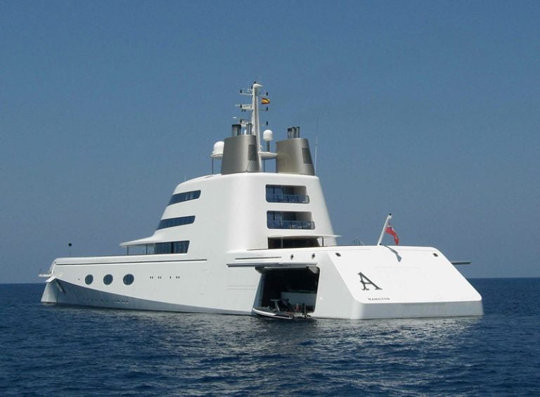 Premium Superyacht hull protection antifouling