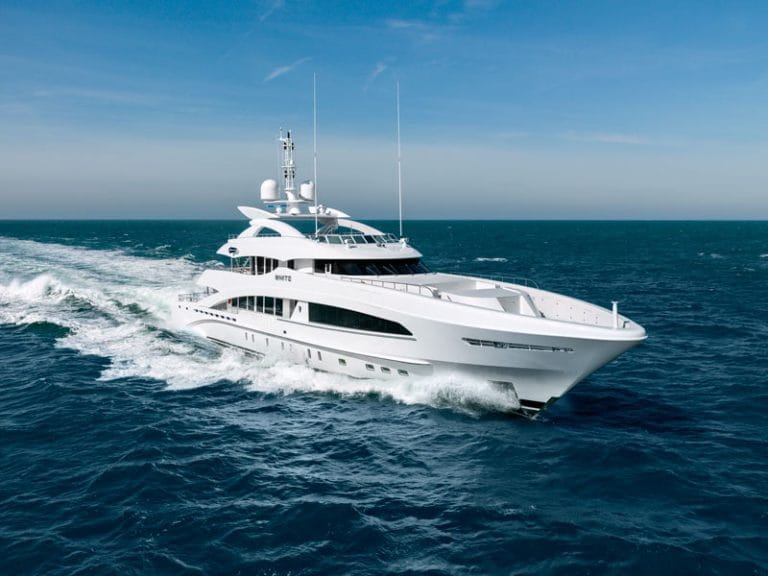 Heesen delivers YN 18250 White – 5000 Aluminium