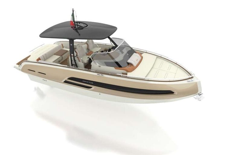 Invictus 320GT at Cannes Yachting Festival 2018