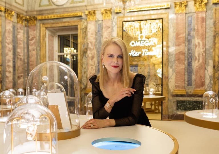 Η Nicole Kidman εγκαινιάζει την Έκθεση “Her Time” της OMEGA