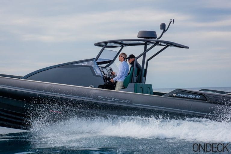 Technohull Οmega 41