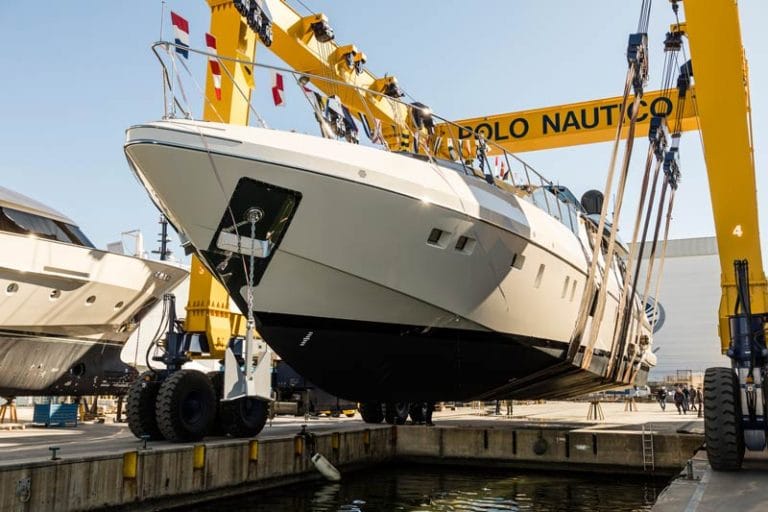 The New Mangusta Maxi Open 110