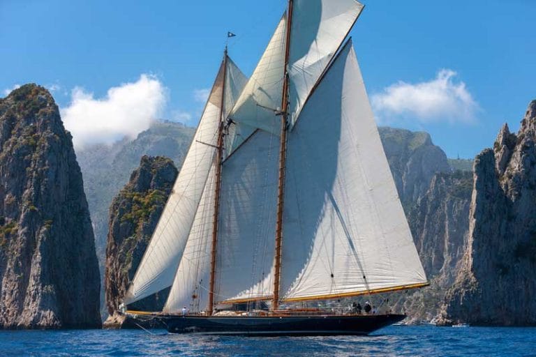 Mariette of 1915 and Naema are schooner winners in Capri