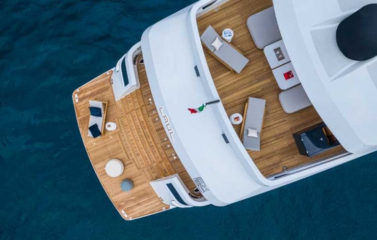 EXTRA 130 Alloy M/Y L.A.U.L. 390GT of comfort