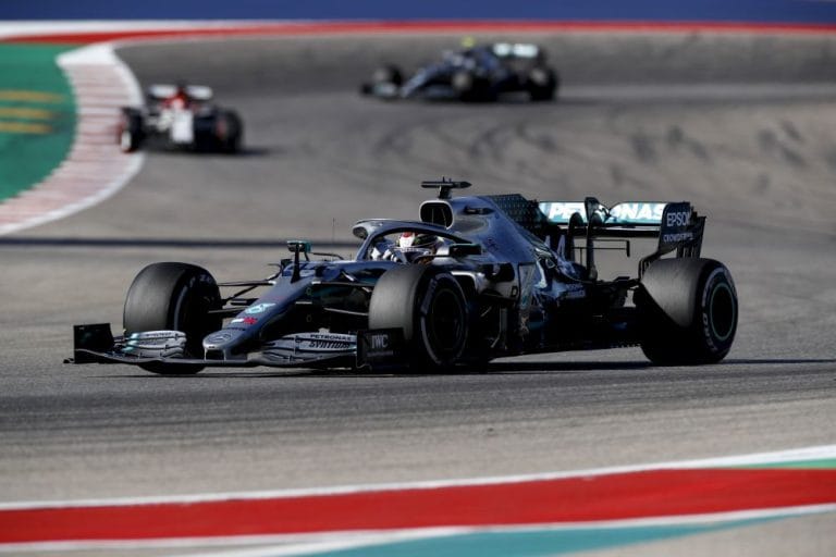 H IWC γιορτάζει τους τίτλους της F1 με τη Mercedes-AMG!