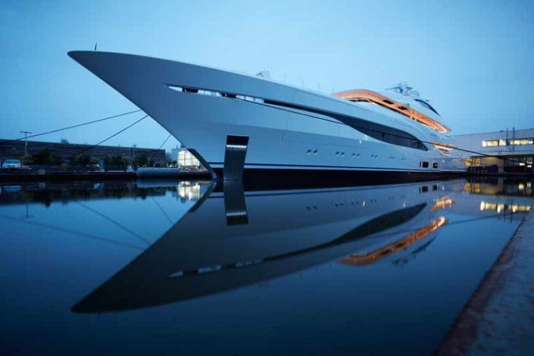 Pure custom perfection: first sight of Feadship #703