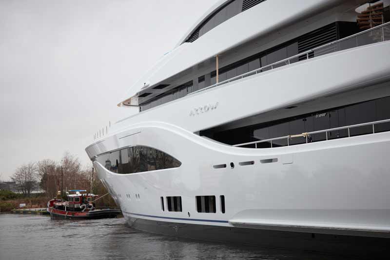 Feadship703 2