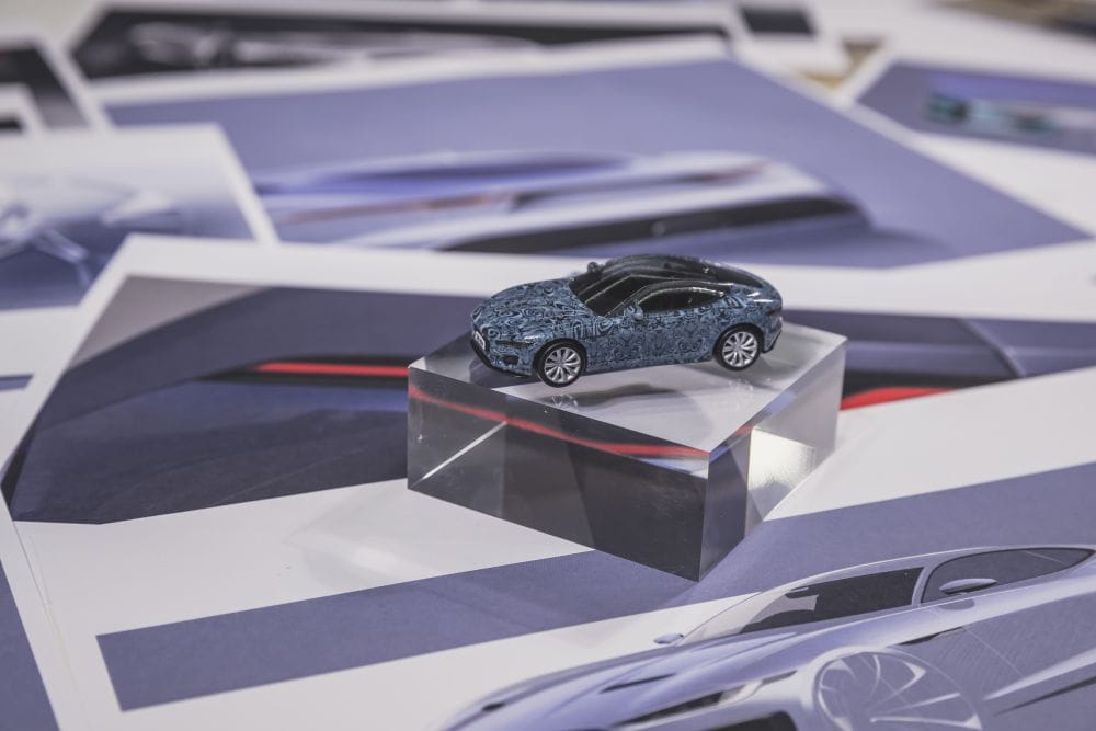 Jaguar F TYPE 2019 hotwheels c1000x667