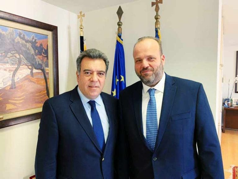 ΜΑΝΟΣ ΚΟΝΣΟΛΑΣ: «Εκπαίδευση ανέργων στον τομέα του τουρισμού»