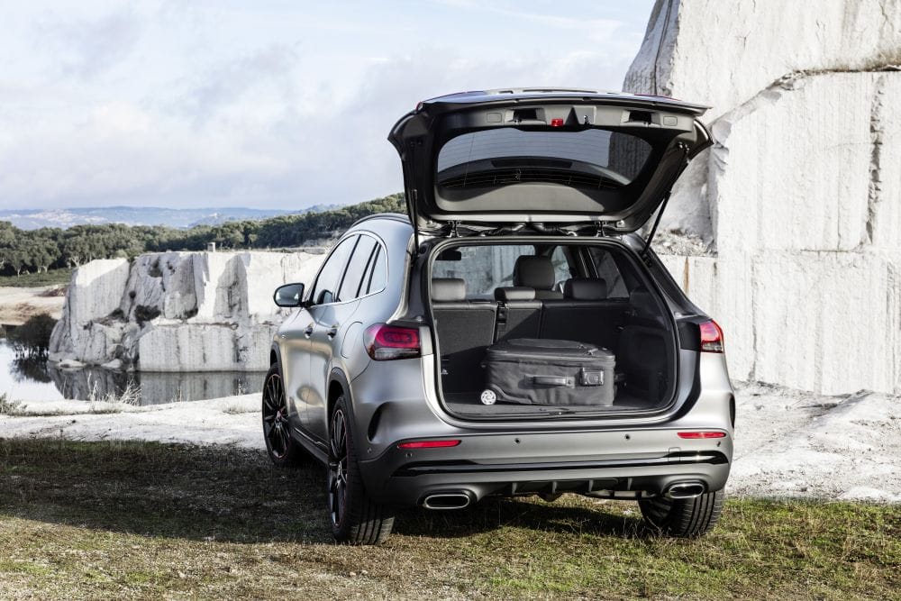 mercedes benz gla 2020 interior b1000x667