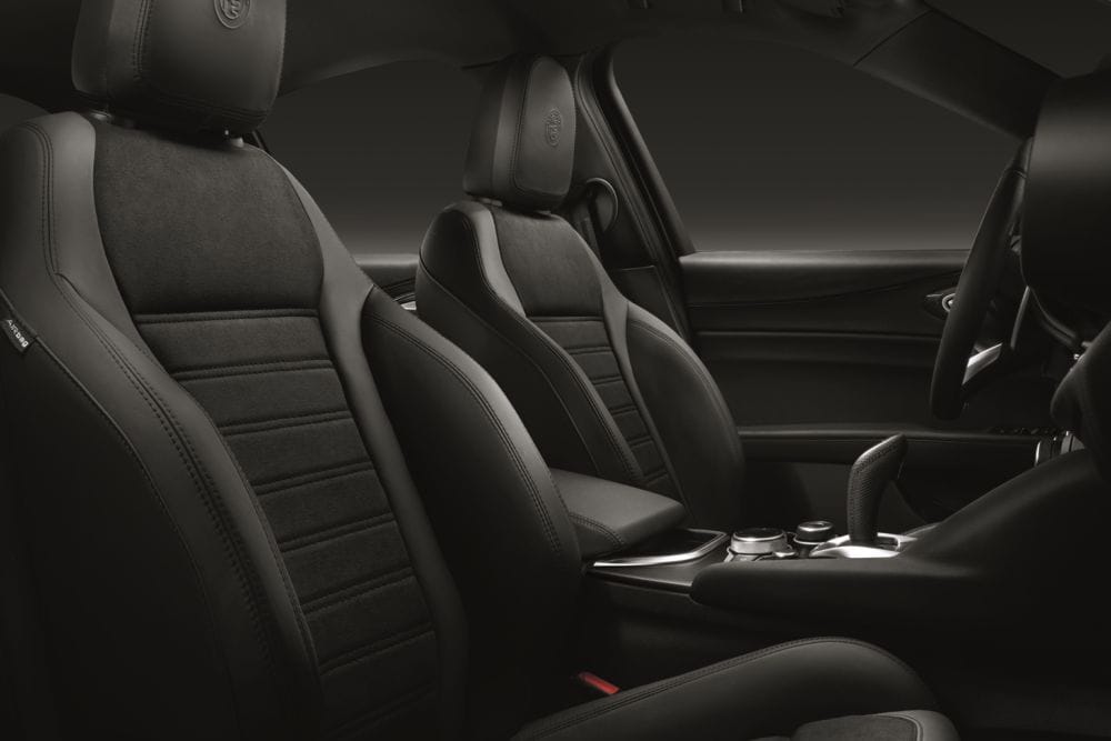 Alfa Romeo Giulia Veloce Ti c1000x667