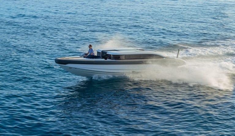 Onda Custom 321L limousine