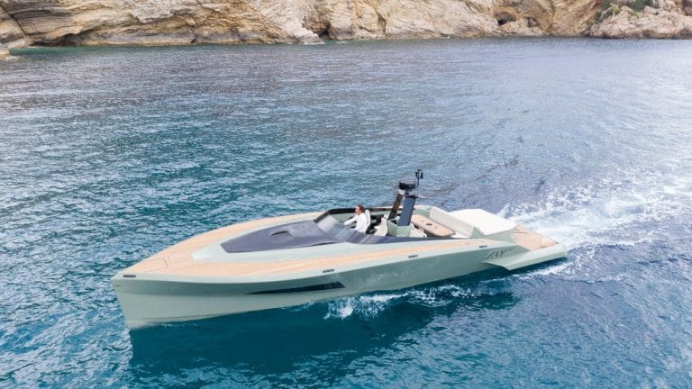 German shipyard displays first SAY 42 at Cannes Yachting Festival