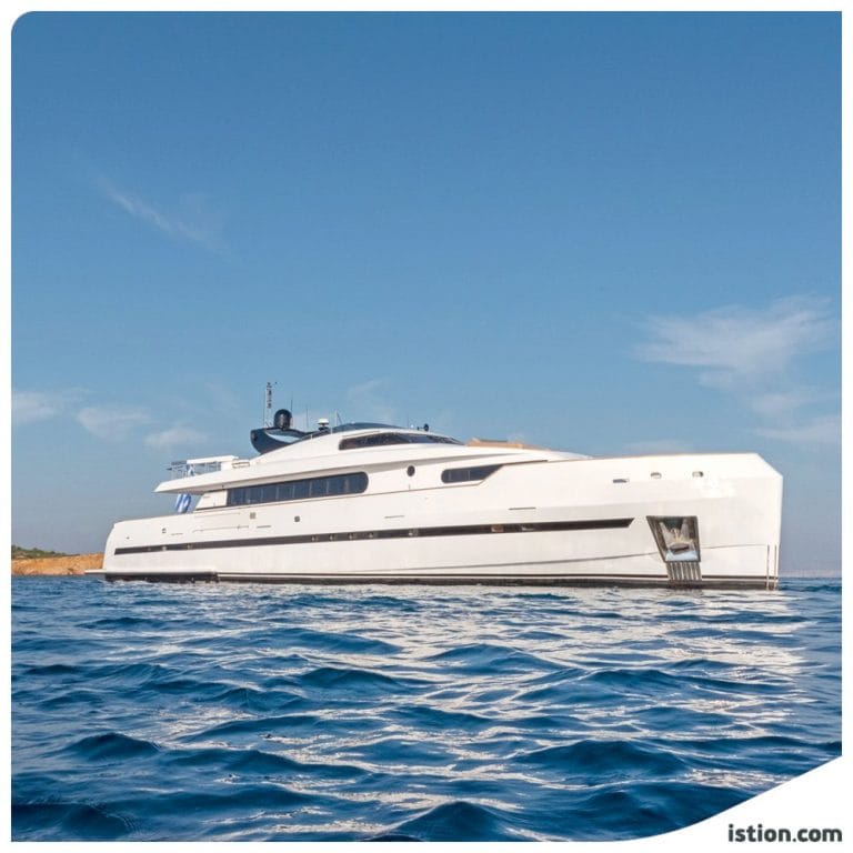 M/Y Project Steel | In Pole Position after an outstanding total rebuild!