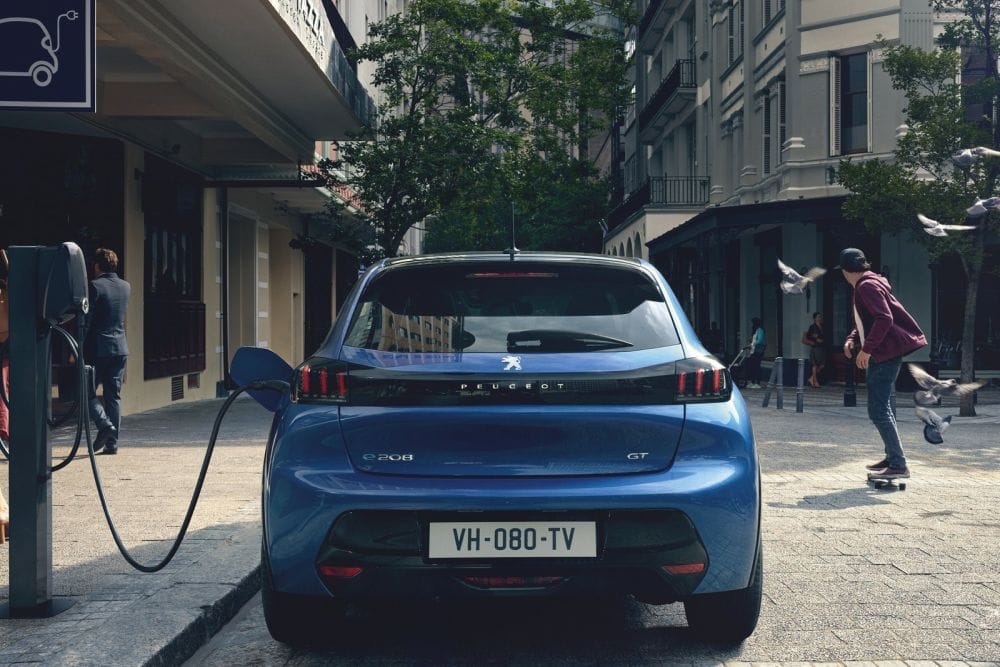 Peugeot e 208 2020 1600 c1000x667
