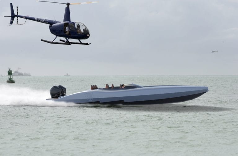 Gladiator 411 Carbon Series by Canados