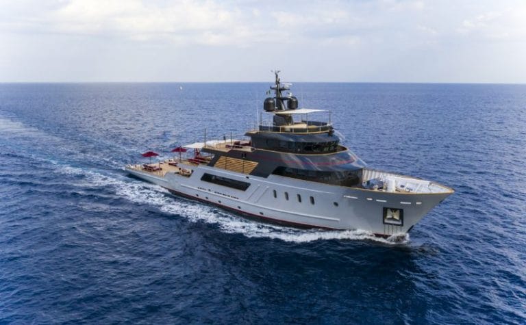 MY MASQUENADA Mario Pedol refit