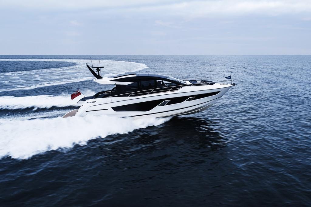 Sunseeker cannes debuts Predator 65 4
