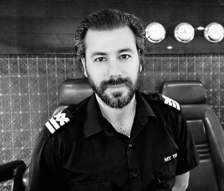 Apostolos Korakas Aye aye Captain