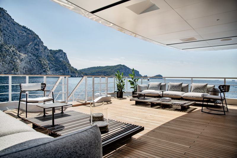 03 Giorgetti B.Yond Benetti Upper deck 2022 HR