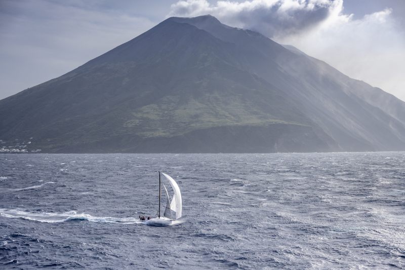 Rolex Middle Sea Race Rising Challenge 4