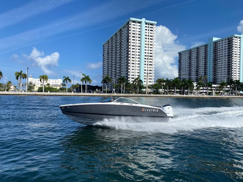 H2e fourwinns riginos 2