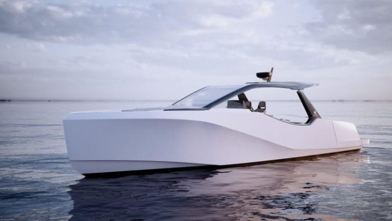 Italia Yachts first motorboat project: IY 43 Veloce