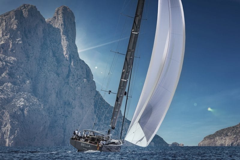 YYachts Wins Design Innovation Award 4
