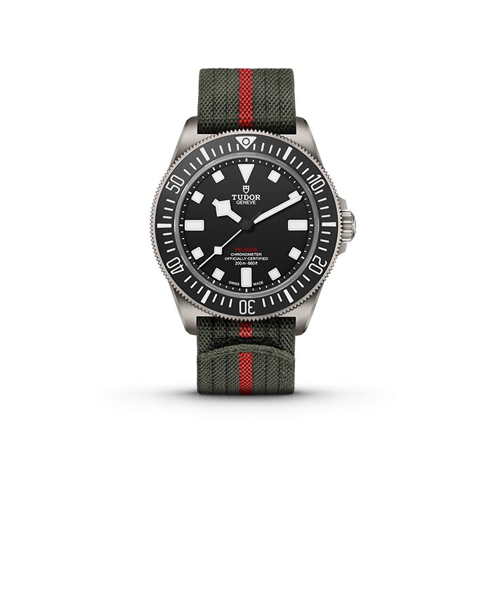 TUDOR PELAGOSFXD USNAVY PACKSHOT 03