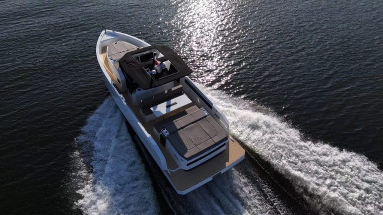 De Antonio Yachts presents the D32 Open