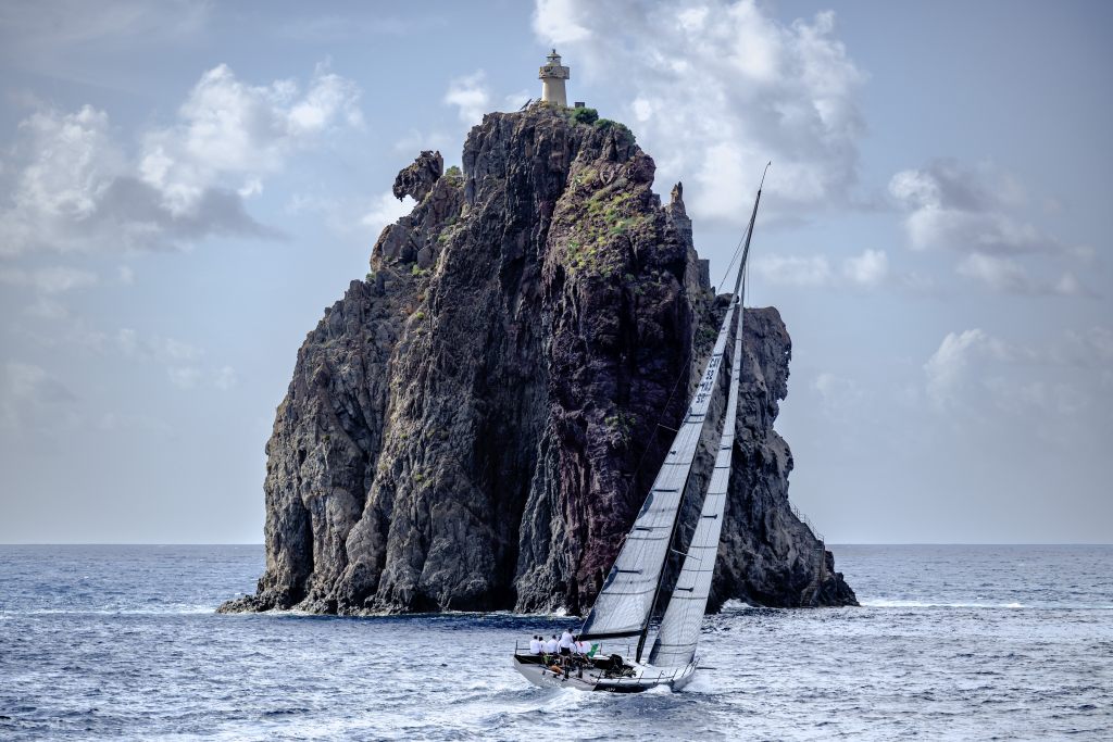 Rolex Middle Sea Race Line Honours Decided 1